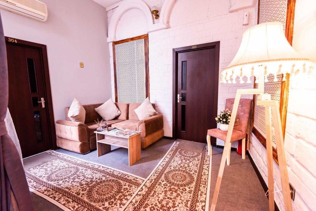 Castello Inn باكو المظهر الخارجي الصورة